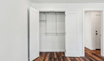 451 GREEN Ln, Philadelphia, PA 19128