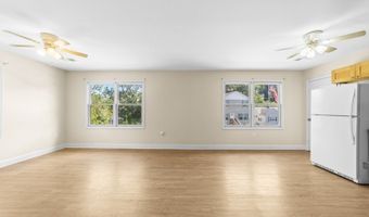 78 Wayside Dr, Aberdeen Twp., NJ 07735