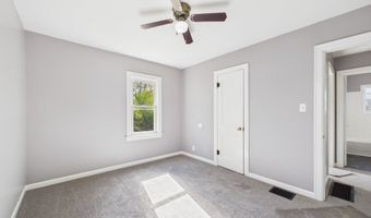 711 E 32nd St, Anderson, IN 46016