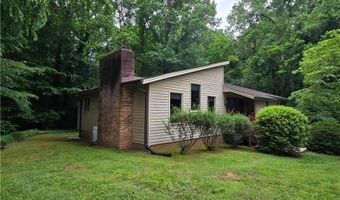 123 Forest Ct, Advance, NC 27006