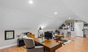 52 Pine Swamp Rd, Cumberland, RI 02864