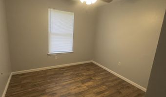 6029 W Hinds St, Bay St. Louis, MS 39520
