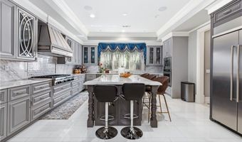 481 W Live Oak Ave, Arcadia, CA 91007