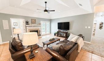 1402 S Saunders St, Aransas Pass, TX 78336
