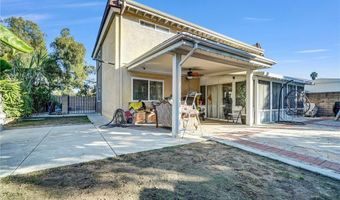 1341 S Pembrooke Ln, Anaheim, CA 92804