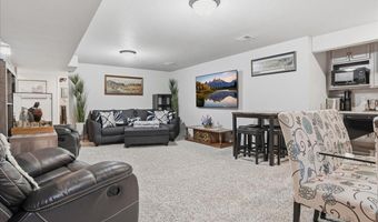 715 Apex Trl, Ault, CO 80610