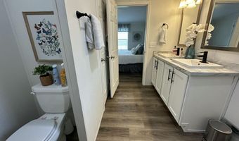 25 Park Ln, Arundel, ME 04046