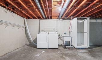 10666 Wilma Ave NE, Alliance, OH 44601