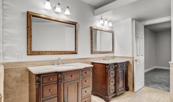 144 Lake Mountain Dr, Boulder City, NV 89005