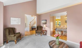 15 Upper Plateau Dr, Alloway, NJ 07462