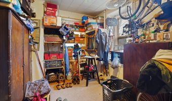 300 FRIEDENSBURG Rd, Reading, PA 19606
