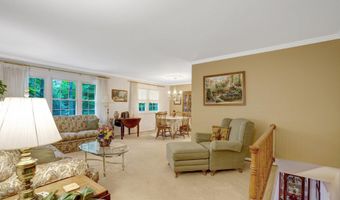 8422 GEORGIAN Way, Annandale, VA 22003