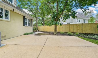 8524 DOTER Dr, Alexandria, VA 22308
