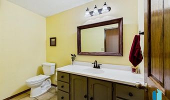 48124 268th St, Brandon, SD 57005