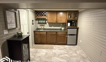 1318 N Johnson St, Algona, IA 50511