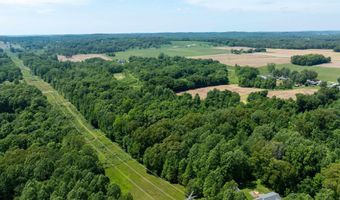 306 Carver Ln, Bedford, IN 47421