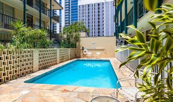 929 Ahana St 303, Honolulu, HI 96814