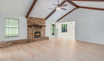 4415 Parkridge Dr, Benton, LA 71006