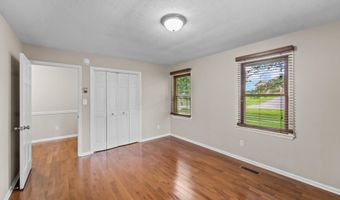 19452 Pleasant View Dr, Abingdon, VA 24211
