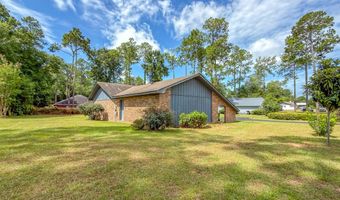 1102 Douglas Dr, Bainbridge, GA 39819