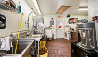 600 N Main St, Alma, WI 54610