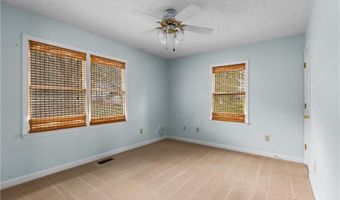 1320 Pratt Rd, Ararat, NC 27007