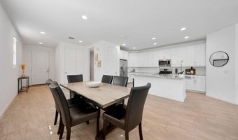 98 E LEO Pl, Chandler, AZ 85249
