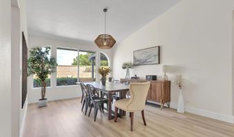 15305 Lookout Rd, Apple Valley, CA 92307