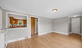27 Lathrop Dr, Coventry, CT 06238