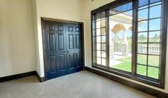 2116 Westridge Rd, Carlsbad, NM 88220