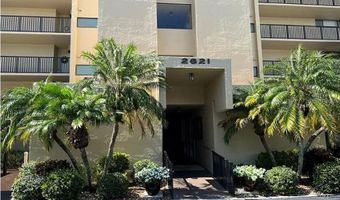 2621 COVE CAY Dr 407, Clearwater, FL 33760
