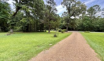 1332 Auburn Dr, Bogue Chitto, MS 39629