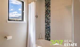 15 Road 6CU, Cody, WY 82414