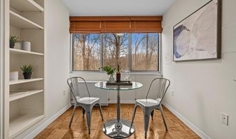 3001 VEAZEY Ter NW 201, Washington, DC 20008