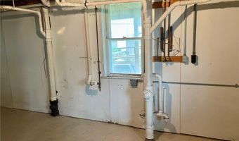 1004 S 2nd St, Alma, WI 54610