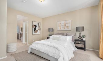 854 E AQUARIUS Pl, Chandler, AZ 85249