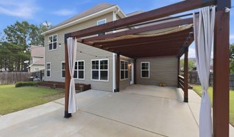 107 Walkabout Dr, Aberdeen, NC 28315