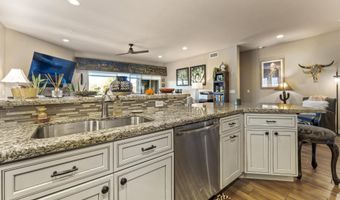 6145 E CAVE CREEK Rd 103, Cave Creek, AZ 85331