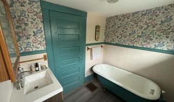 261 W Lincoln Rd, Alcoa, TN 37701