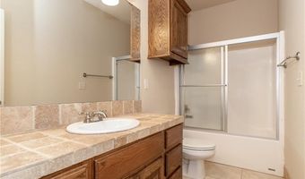 1103 SE Phoenix St, Bentonville, AR 72712