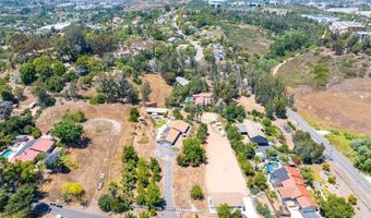 2605 Kauana Loa Dr, Escondido, CA 92029