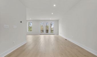 1 PICASSO Sq Turner 22-F2-Rt, Ashburn, VA 20148
