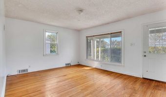 213 Shaker Rd, Albany, NY 12211