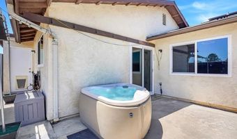 1412 Rolling Hills Dr, Oceanside, CA 92056