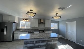 370 Connelly St, Hawthorne, NV 89415