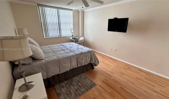 2750 NE 183rd St 201, Aventura, FL 33160