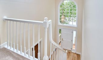 119 Heatherwood Dr, Apex, NC 27502