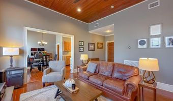 302 C Water St, Bainbridge, GA 39817