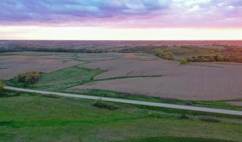 01 Vine Ave, Ainsworth, IA 52201