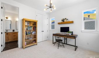 2388 S Trapper Pl, Boise, ID 83716